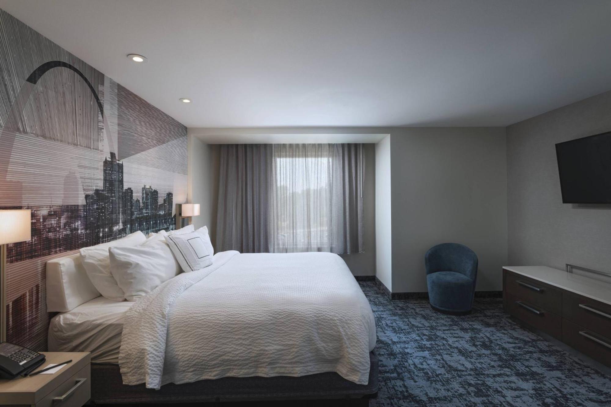 Courtyard St. Louis Brentwood Hotel Richmond Heights Bagian luar foto