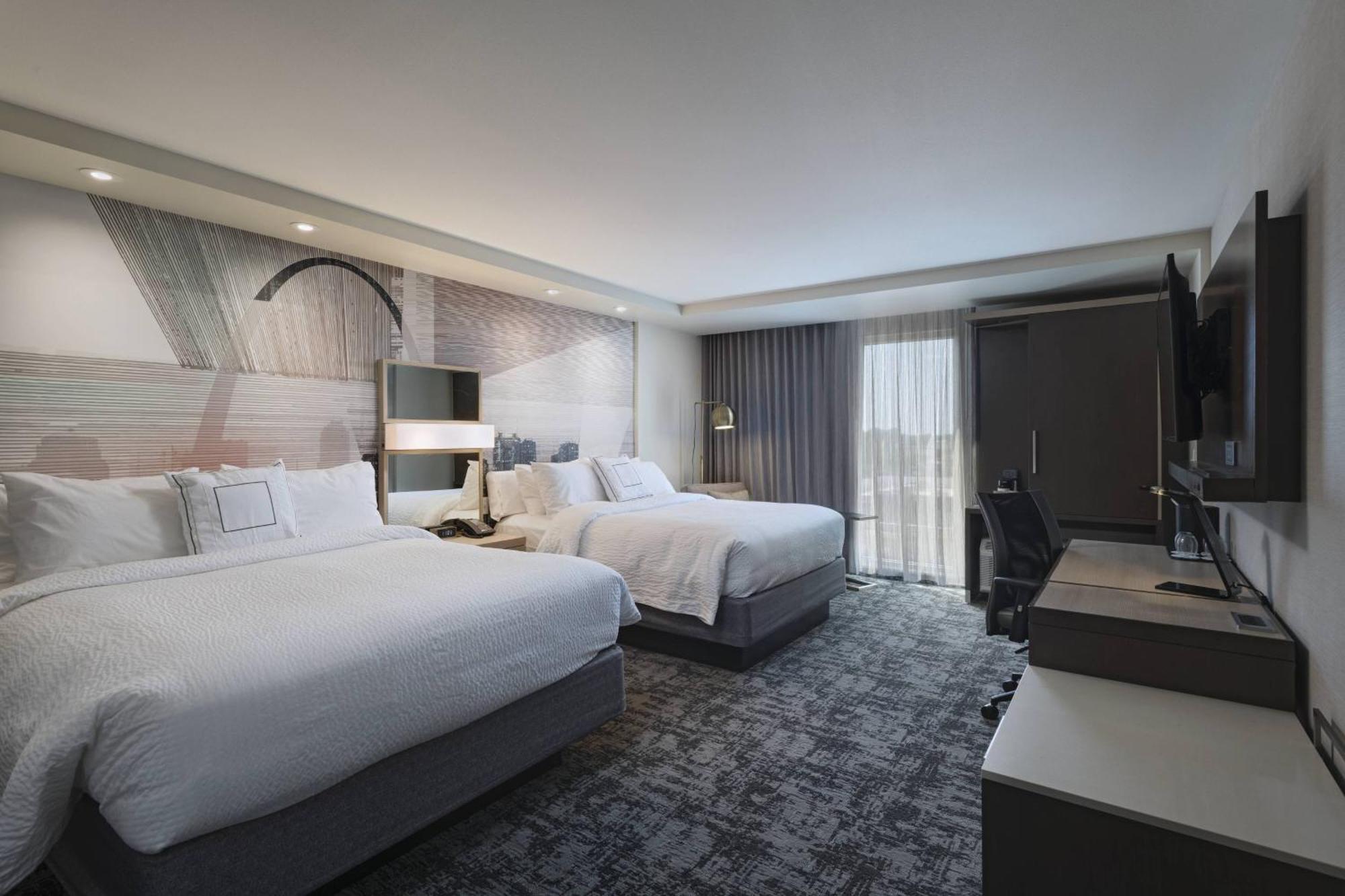 Courtyard St. Louis Brentwood Hotel Richmond Heights Bagian luar foto